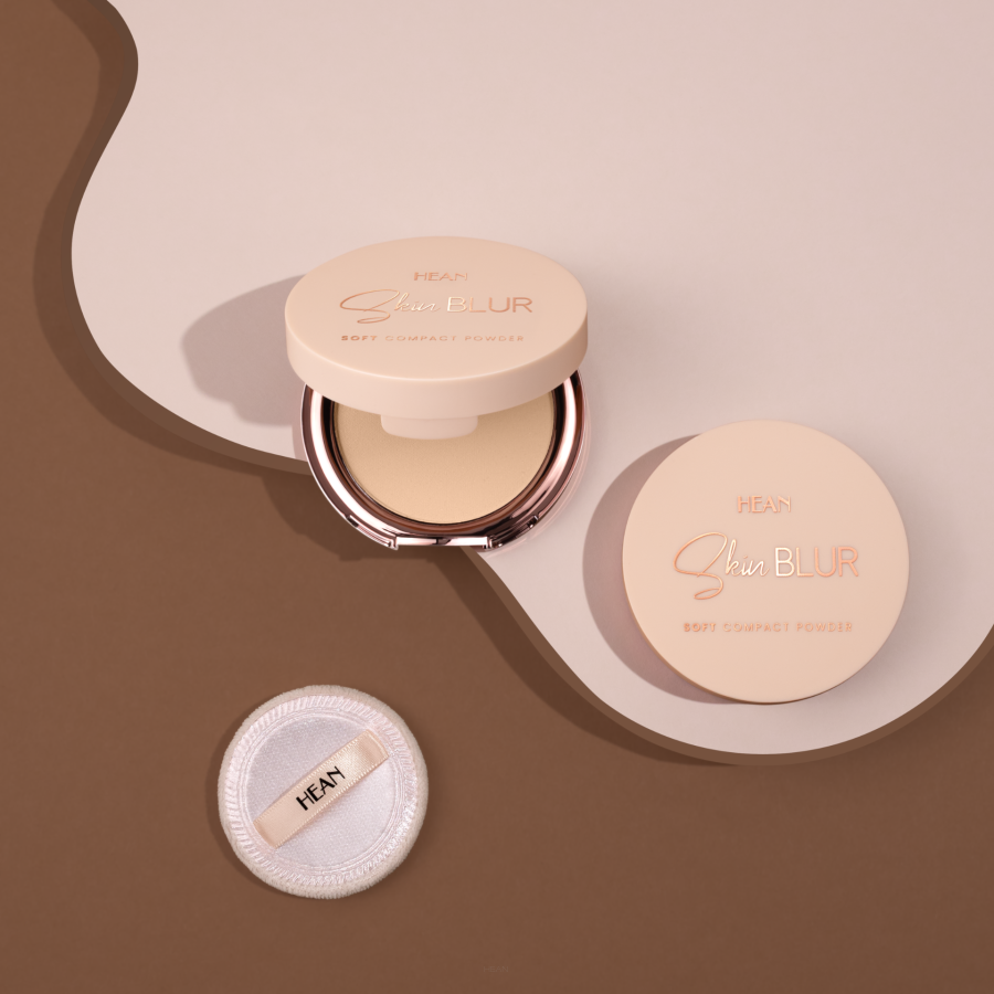 SKIN BLUR – Poudre compacte